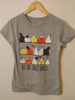 All The Single Ladies Grey Graphic Tee - Women's Short Sleeve